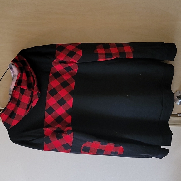 Red plaid hooded sweatshirt - Picture 4 of 4